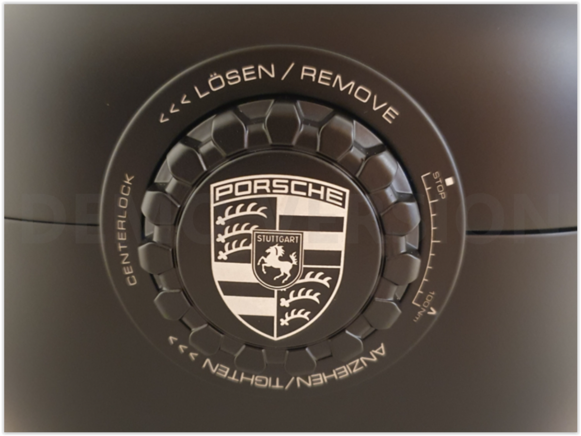 Porsche GT2 RS Helm Cover