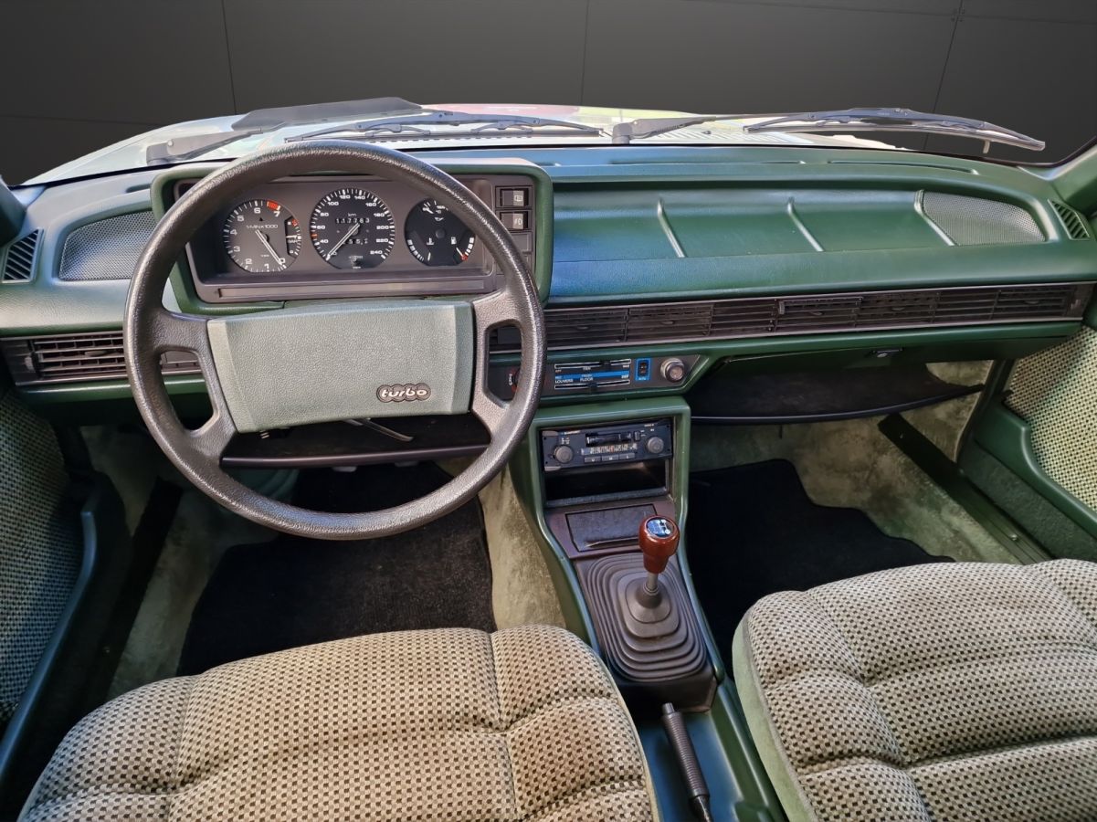 Audi 200 Turbo 5E