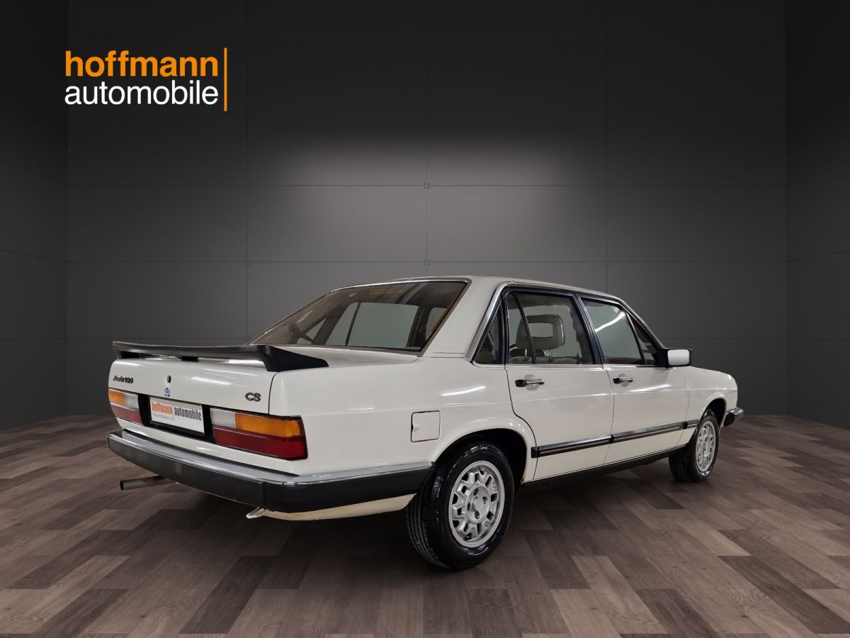 Audi 100