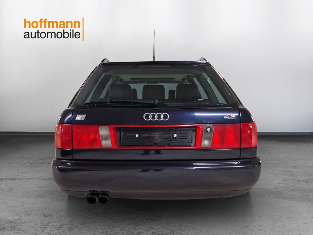 Audi S6 C4 V8