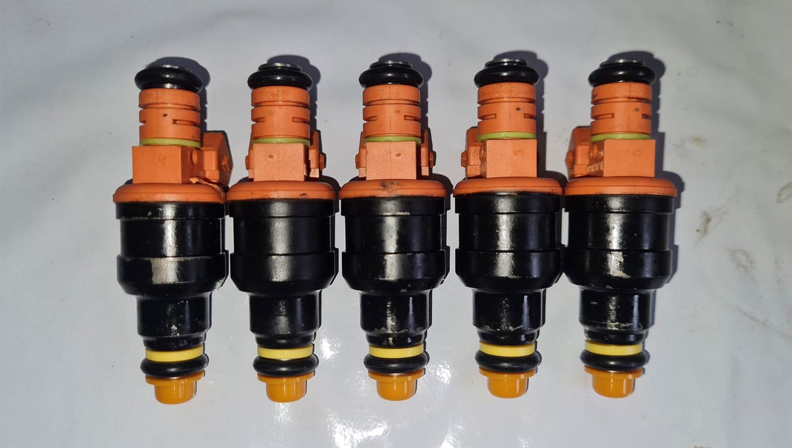 Porsche 993 Turbo / GT2 Einspritzdüsen 5 Stück