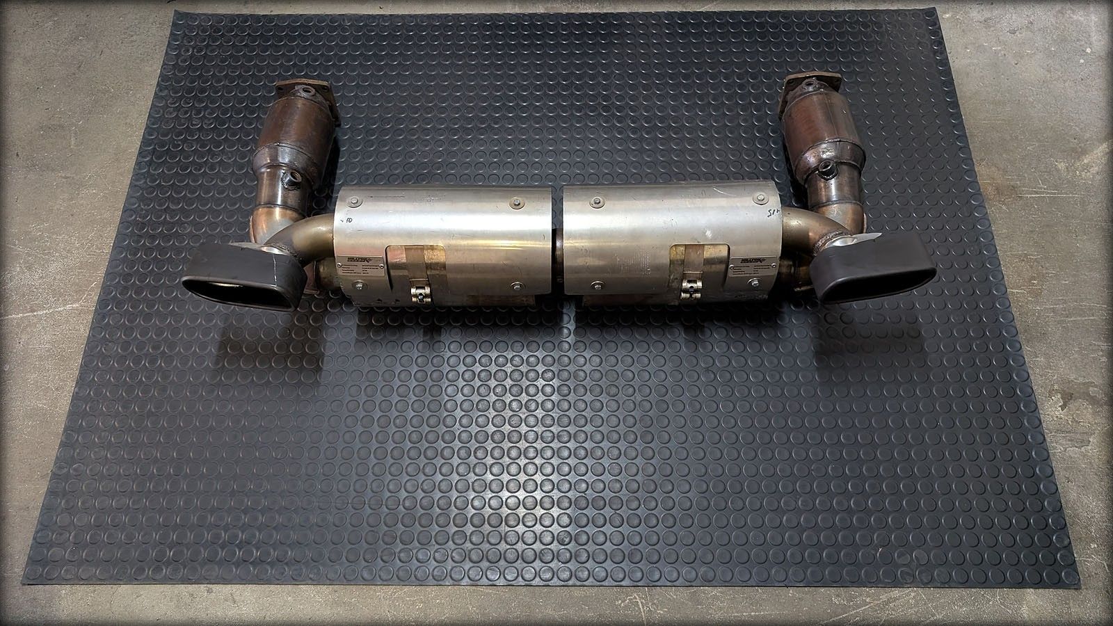 Milltek Sport Abgasanlage für Porsche 997 Turbo