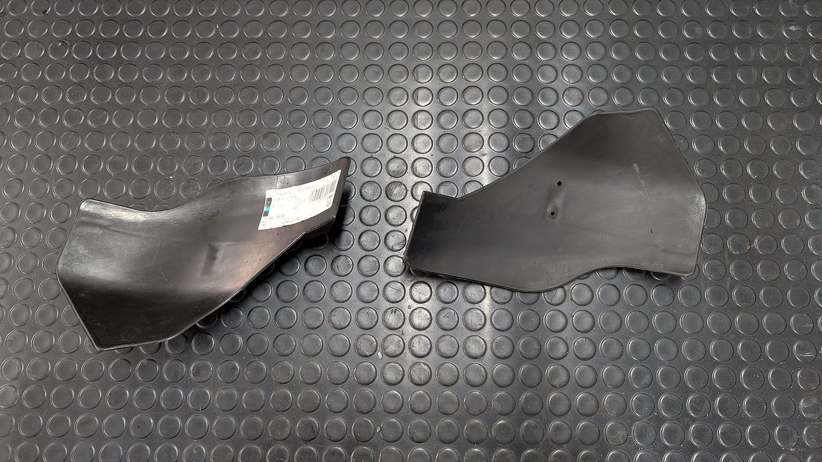 RS2 Bremsluftführungen