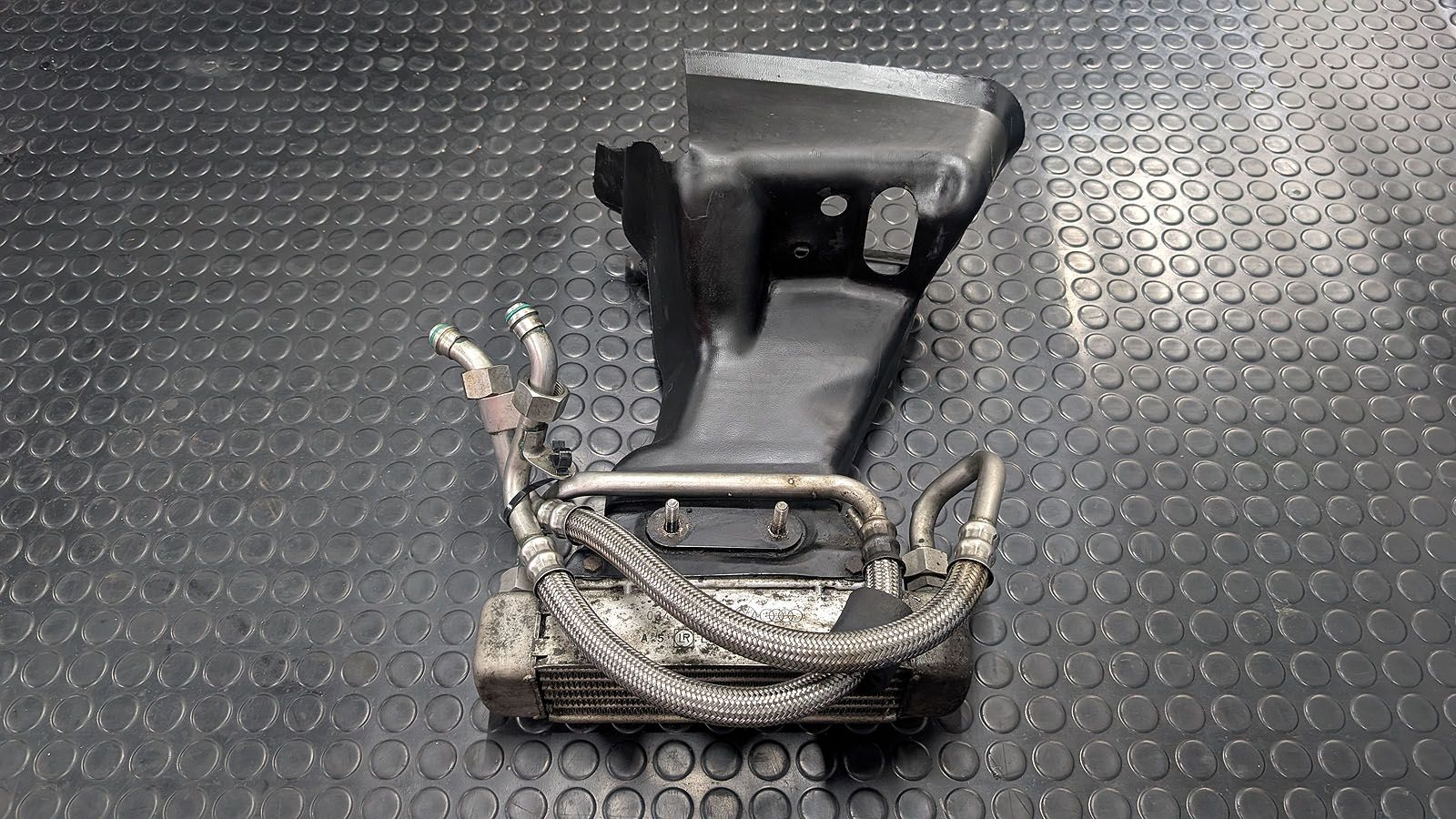 RS2 Ölkühler Motor mit Halter und Luftführung