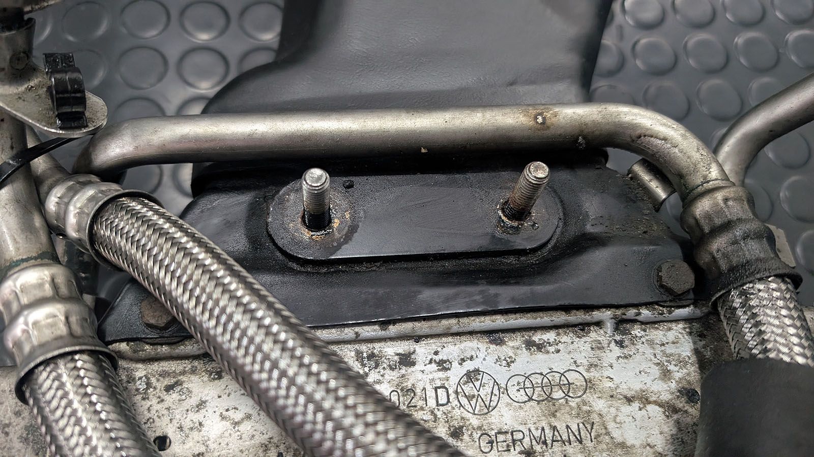 RS2 Ölkühler Motor mit Halter und Luftführung