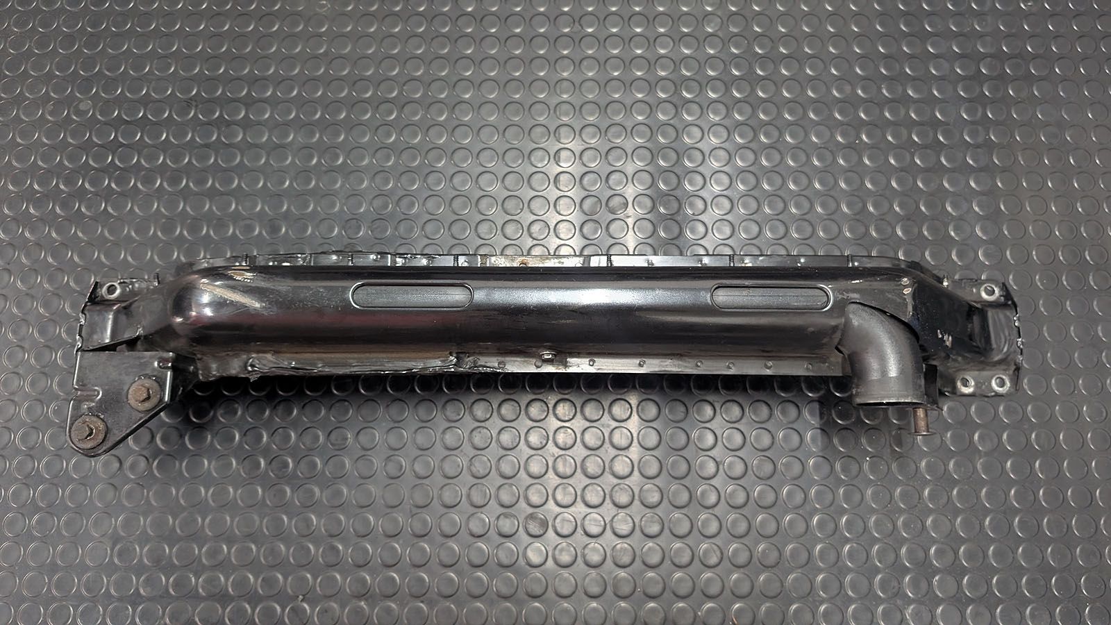 RS2 Quertraverse für Ladeluftkühler
