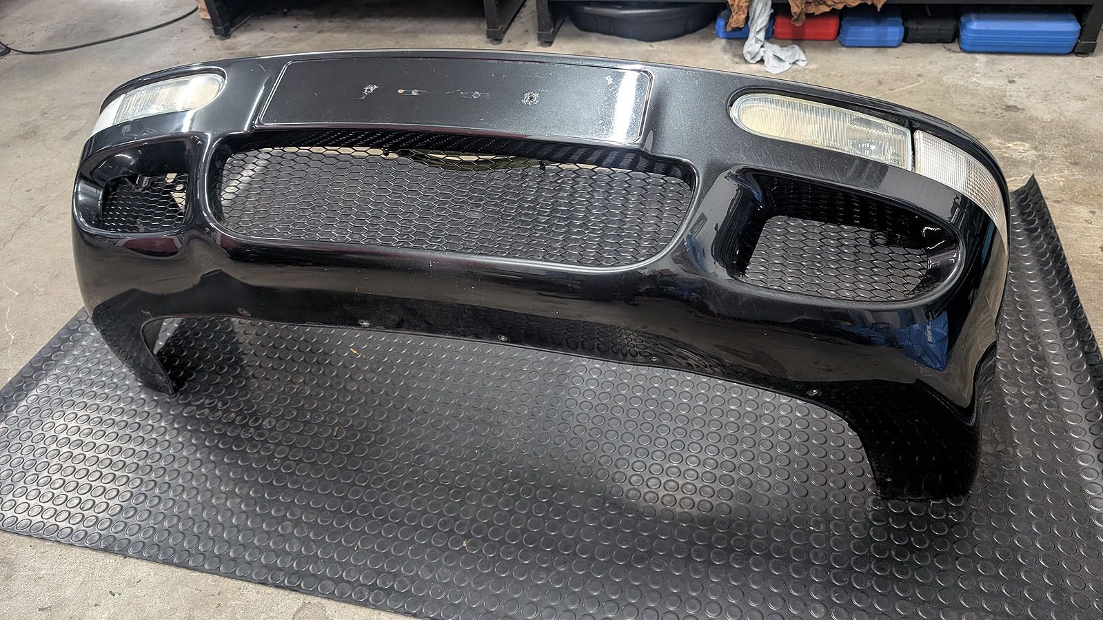 RS2 Stossstange vorne