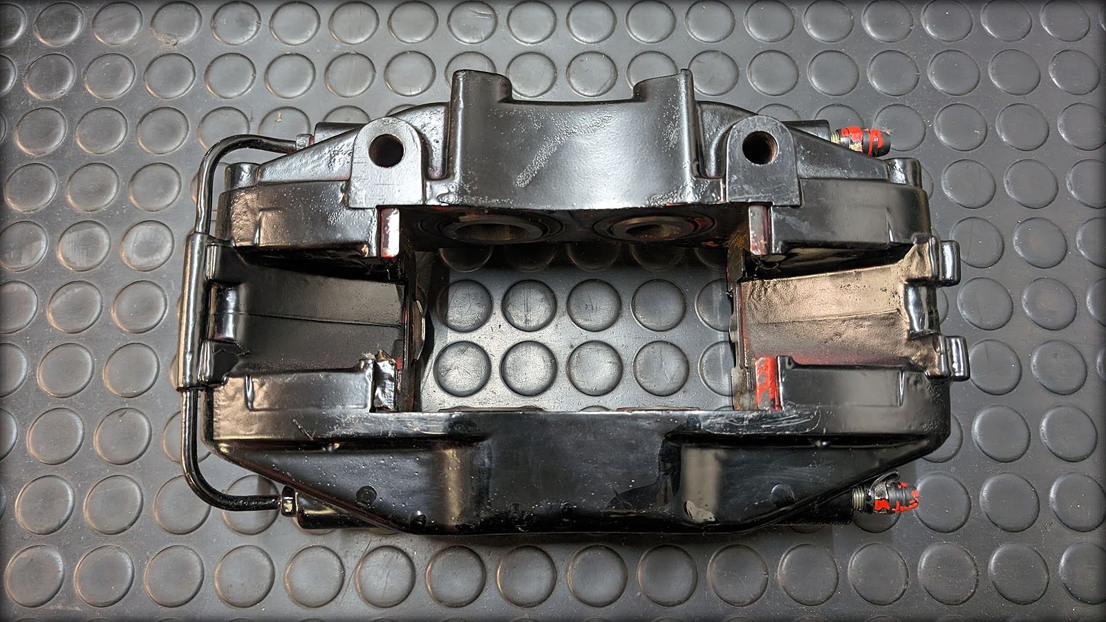 RS2 Bremssattel vorne rechts