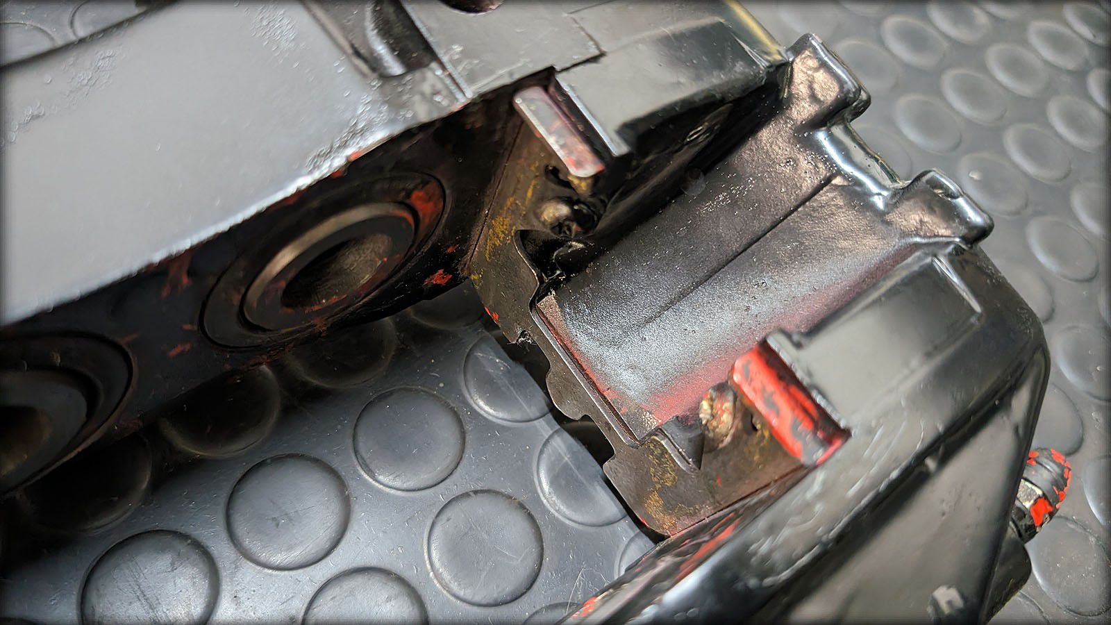 RS2 Bremssattel vorne rechts