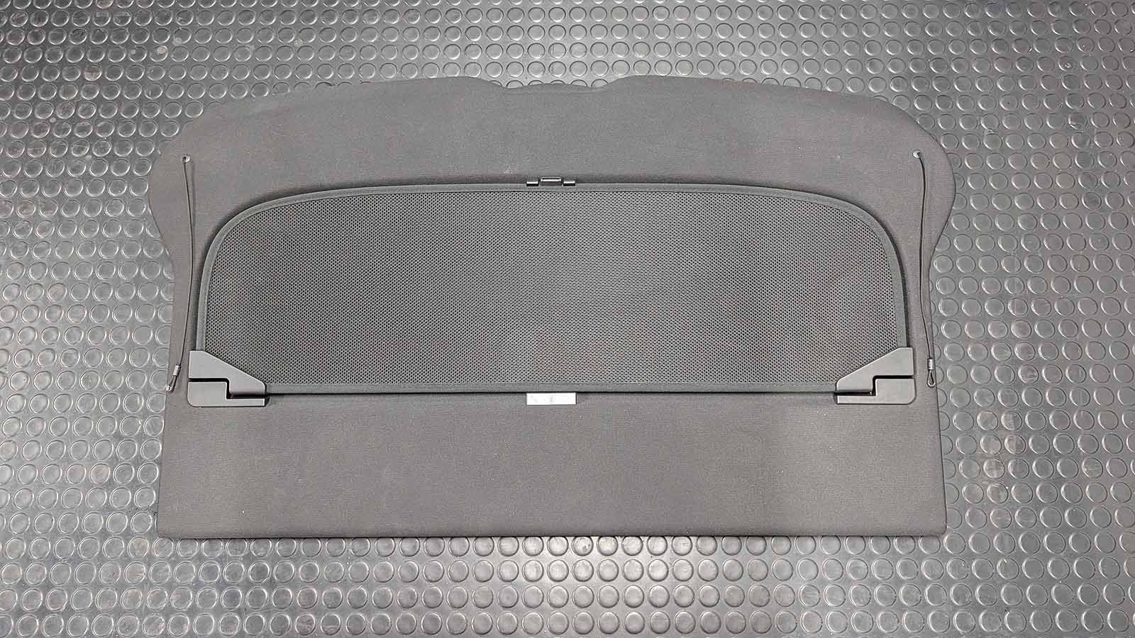 RS3 8P Hutablage