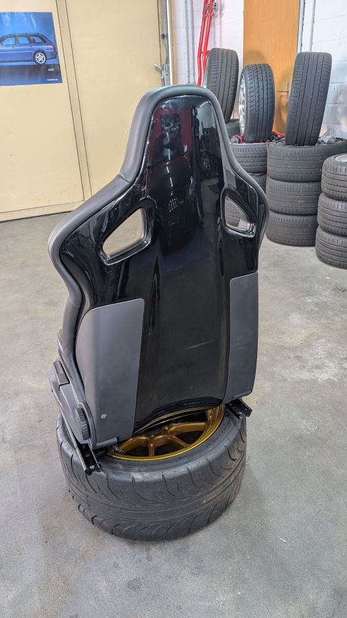 RS3 8P Fahrersitz Schalen- Sportsitz original