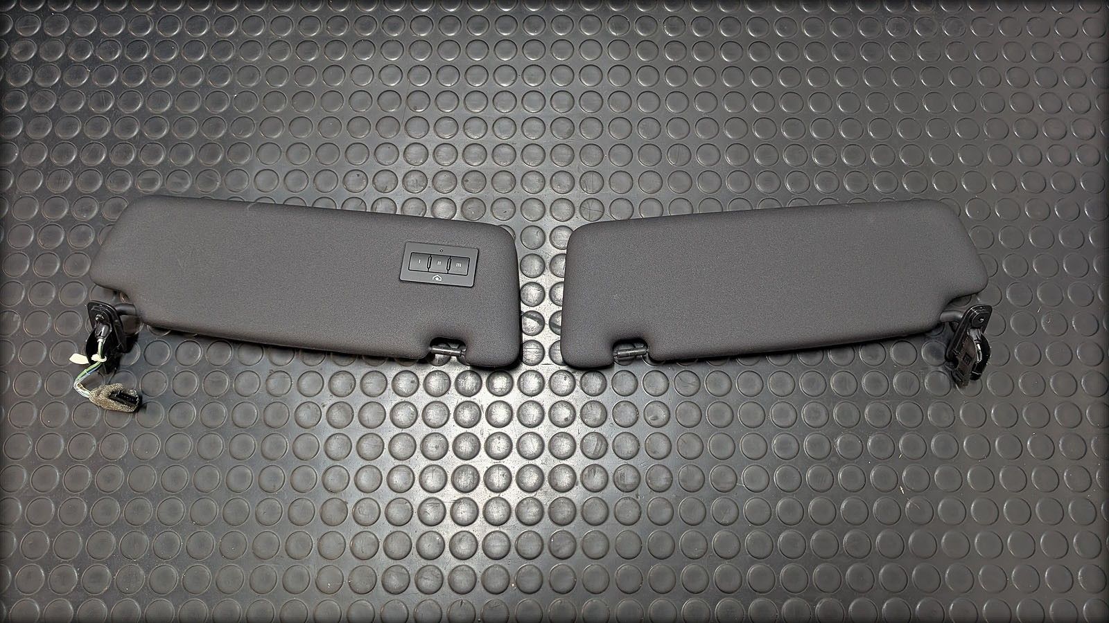 RS3 8P Sonnenblenden