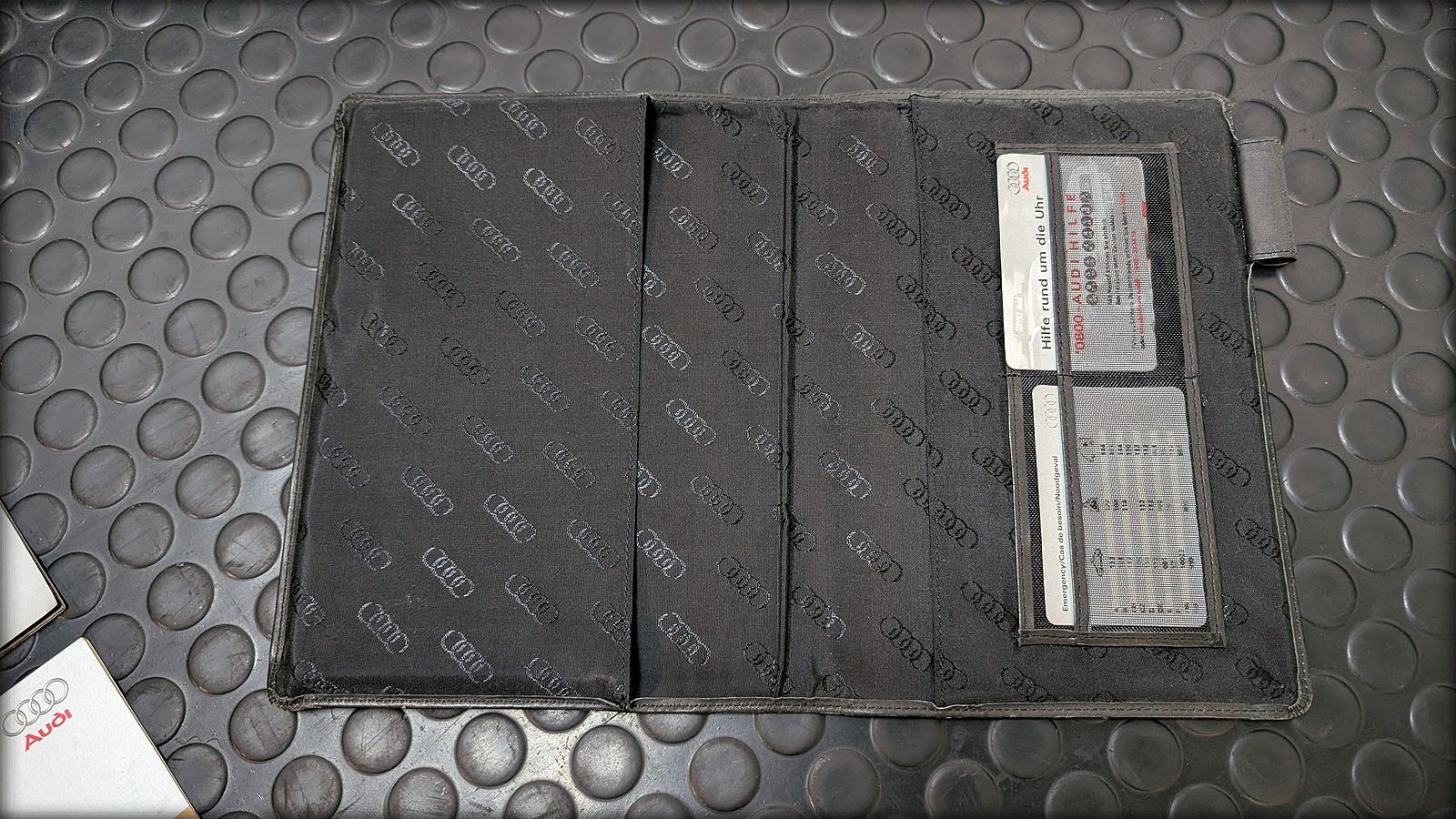 RS4 B5 Bordmappe mit Bedienungsanleitung