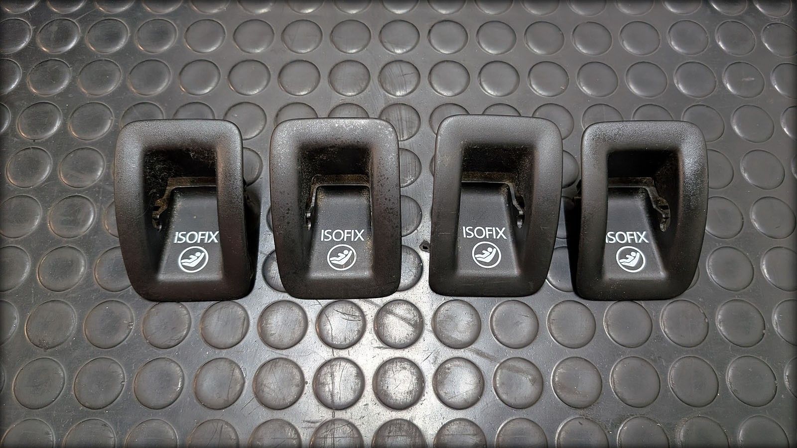 RS6 C7 4G Abdeckungen Isofix