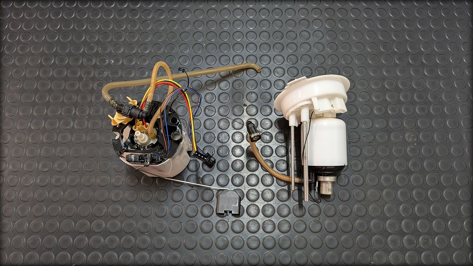 RS6 C7 4G Benzinpumpe Tankgeber