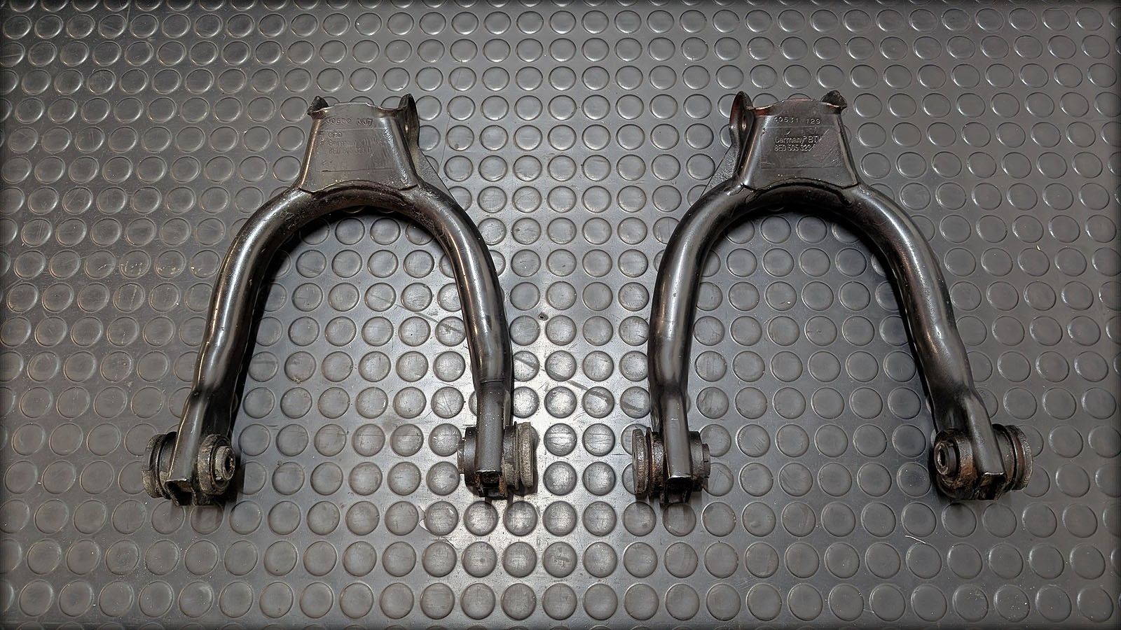 RS6 C5 Fahrwerks-/Achsteile hinten oben