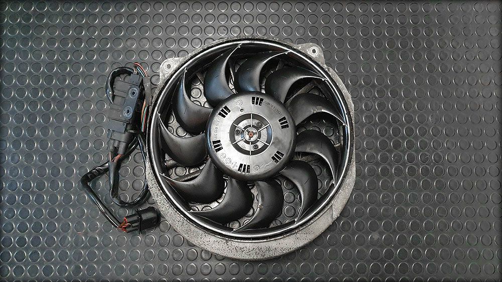 RS6 V8 Biturbo Lüfter gross