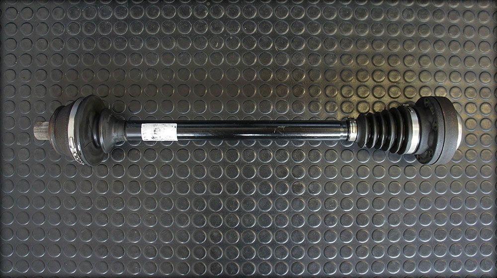 RS6 C6 V10 Biturbo Antriebswelle hinten rechts