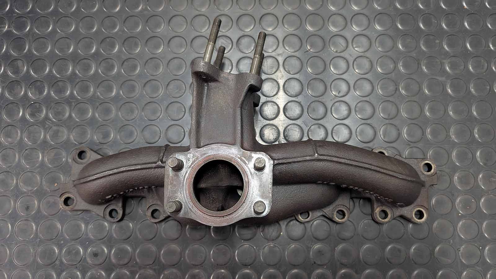 RS2 Krümmer Abgaskrümmer