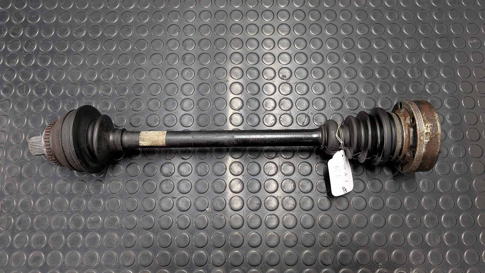 RS2 S2 B4 Antriebswelle hinten