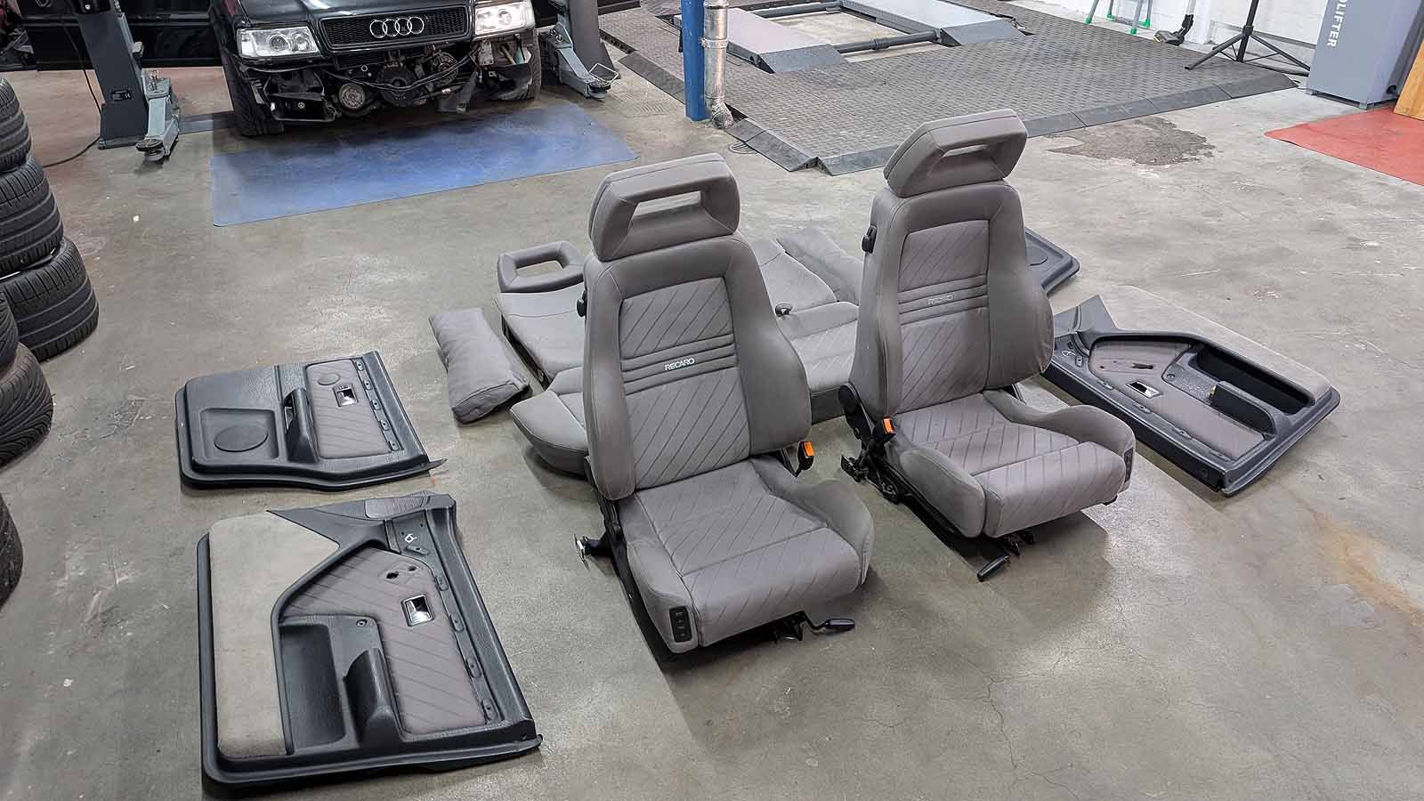 S2 Avant Recaro Sitze Stoff grau Ausstattung