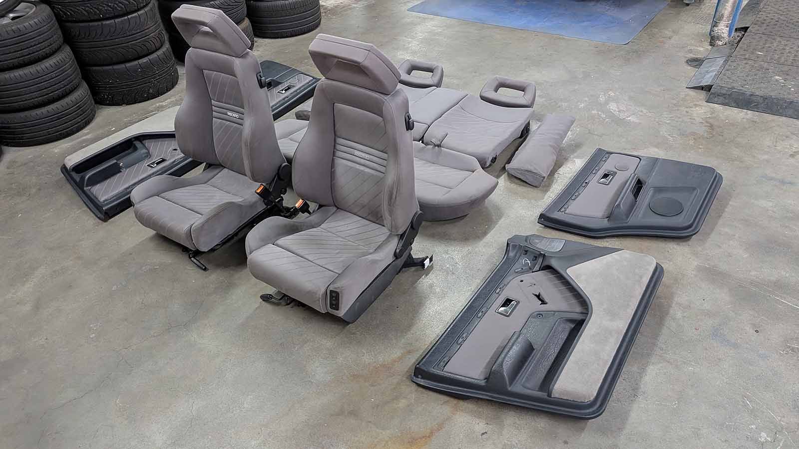 S2 Avant Recaro Sitze Stoff grau Ausstattung