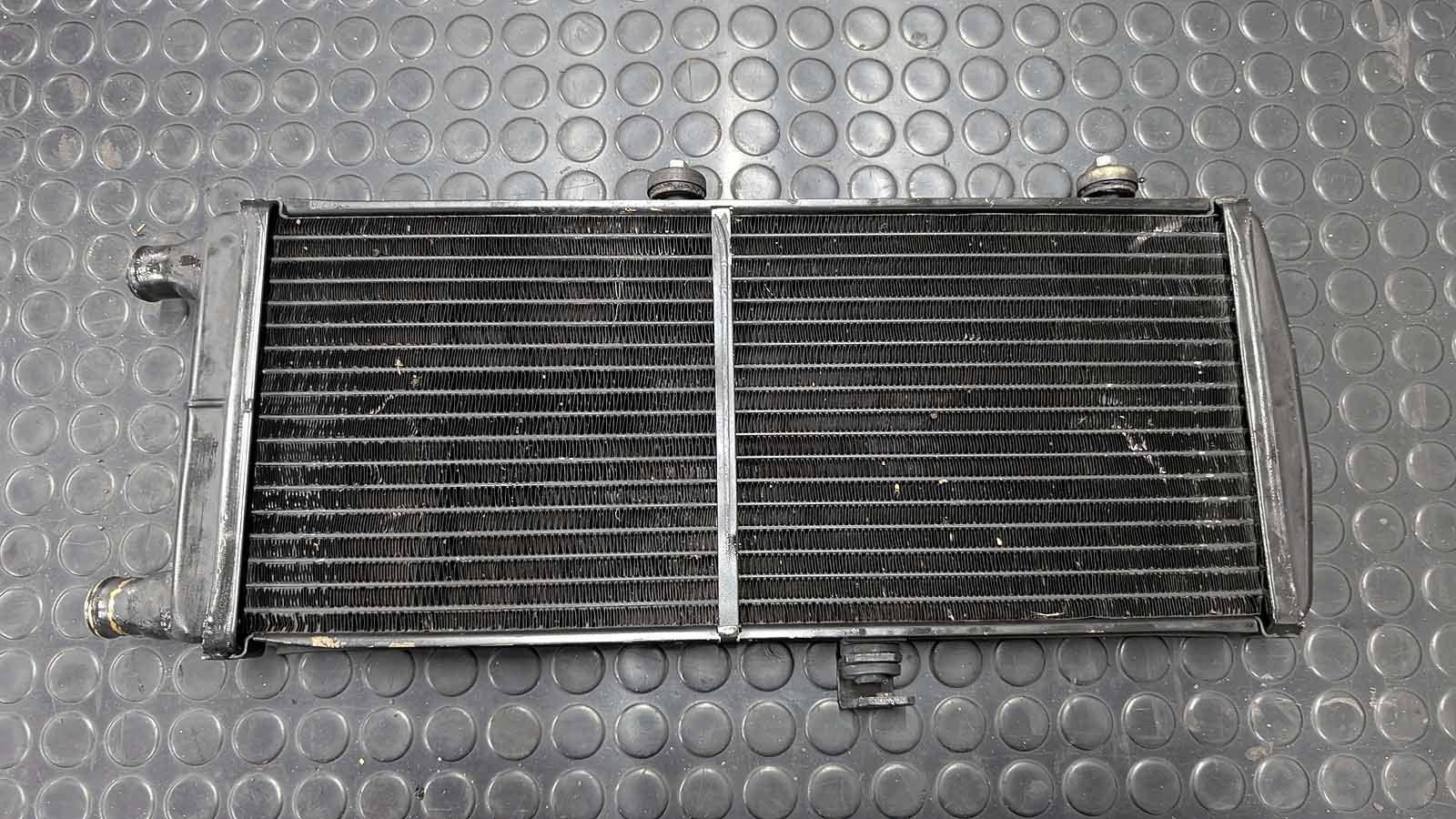 RS2 S2 Zusatzwasserkühler