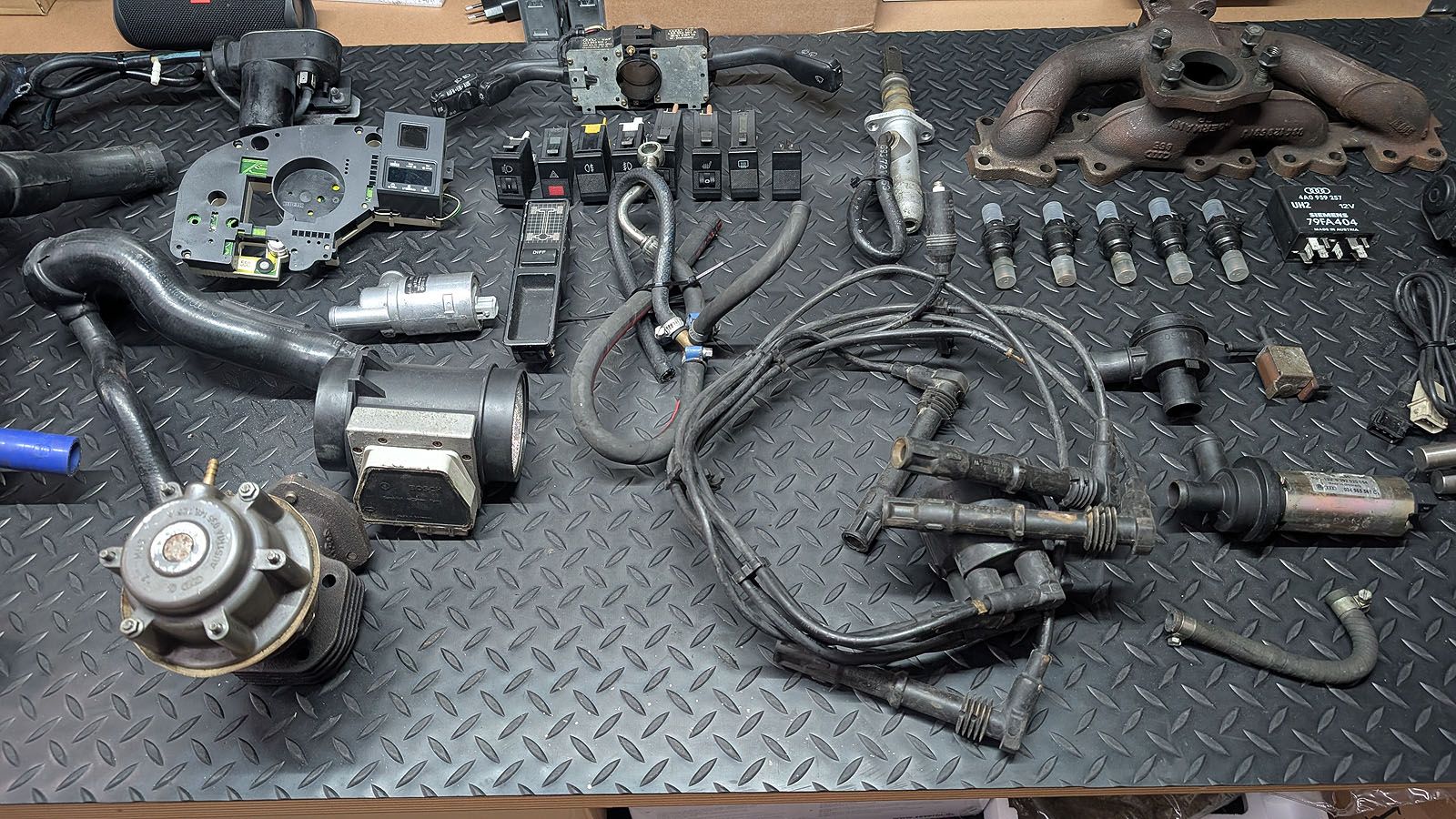 Audi S2 200 20V Uri 20V Set Teile - Kopie