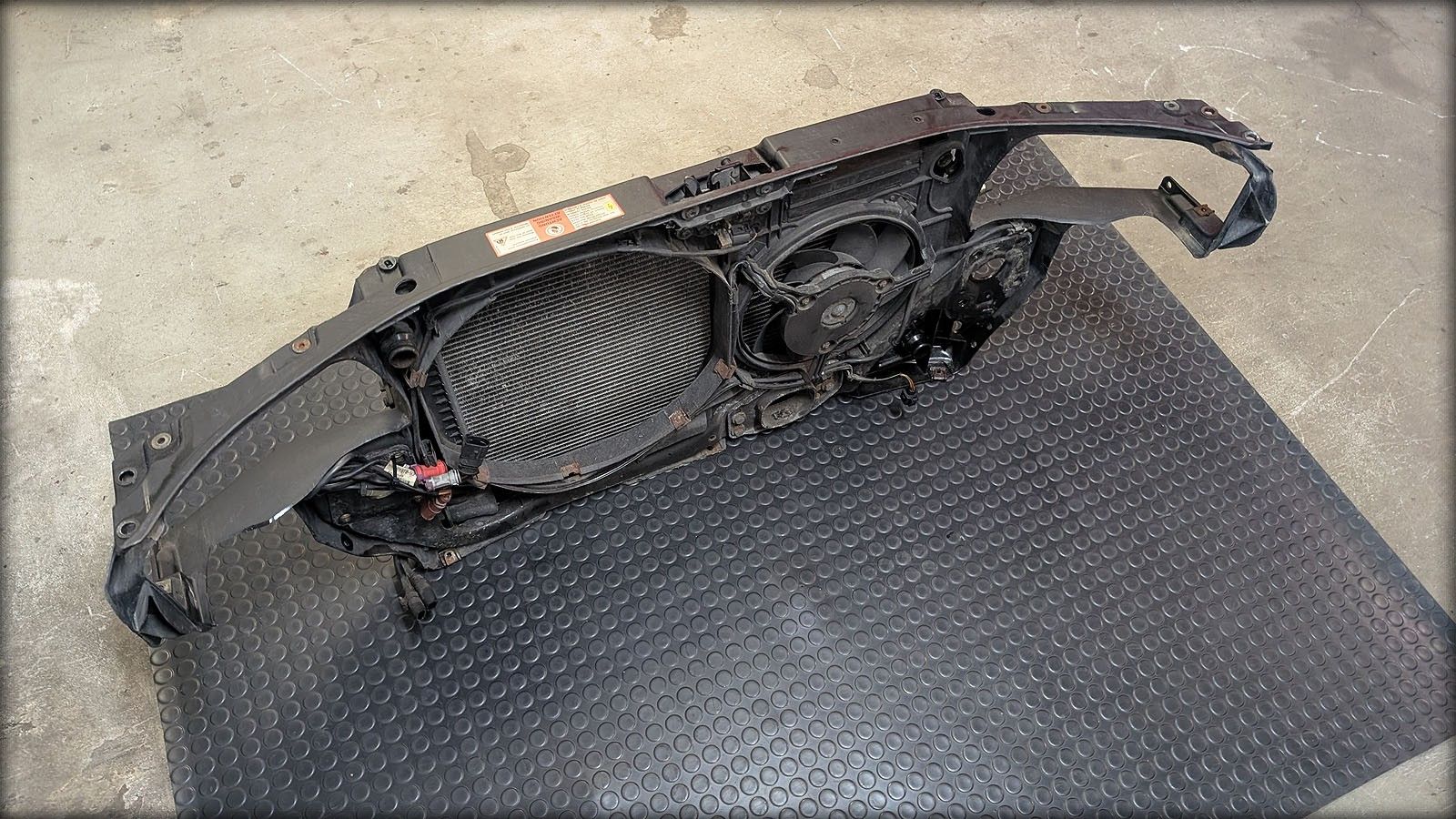 S4 B5 Frontmaske mit Kühlerpaket Facelift