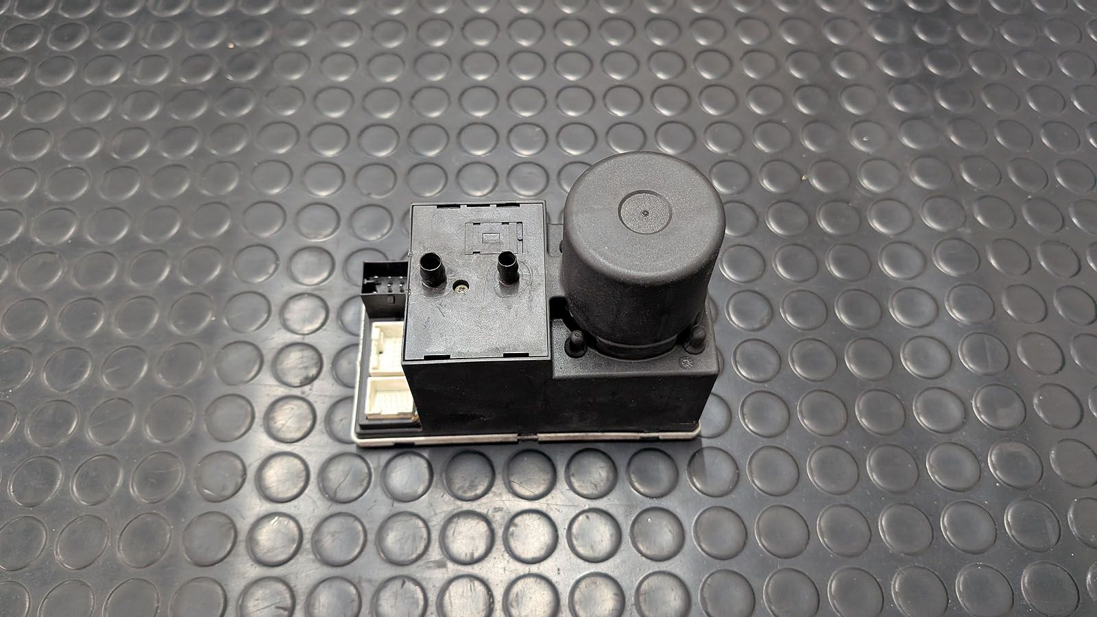 S4 B5 Pumpe Zentralverriegelung 8D0 862 257
