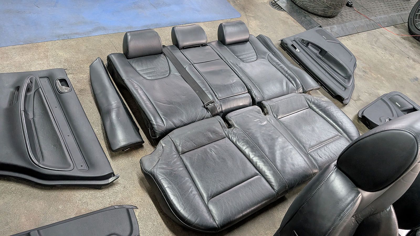 S4 B5 Recaro Sitze Lederausstattung mit Türverkleidungen