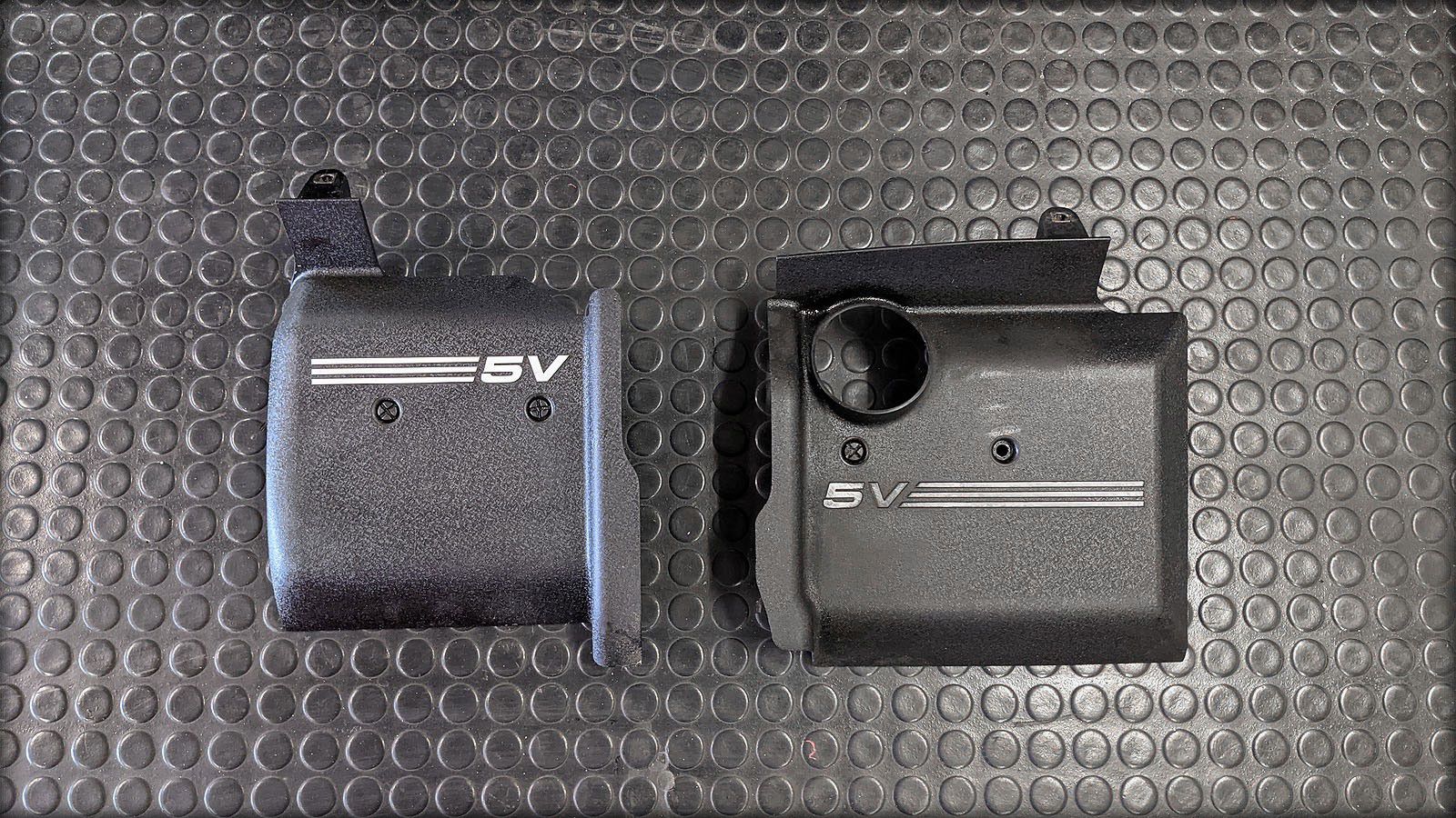 S4 Biturbo Motorabdeckungen