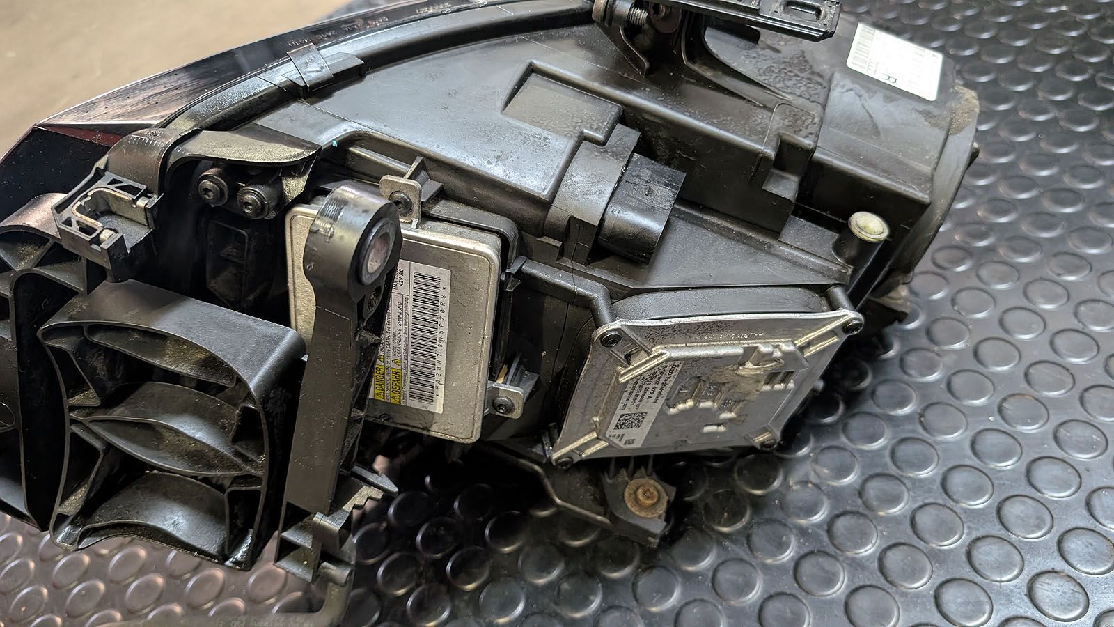 S4 B8 Scheinwerfer Xenon rechts 8K0 941 004 P