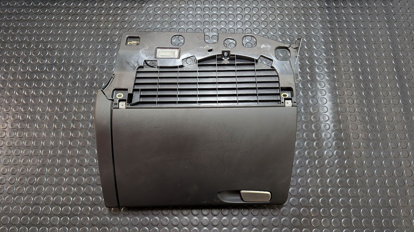 S4 B8 Handschuhfach