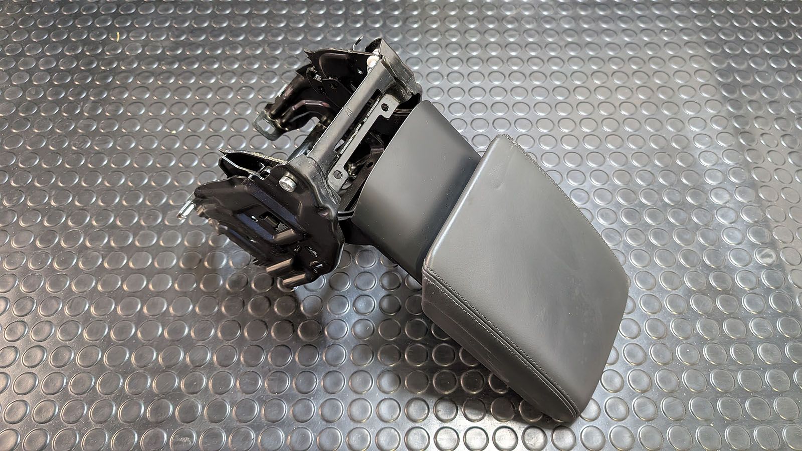 S4 B8 Mittelarmlehne