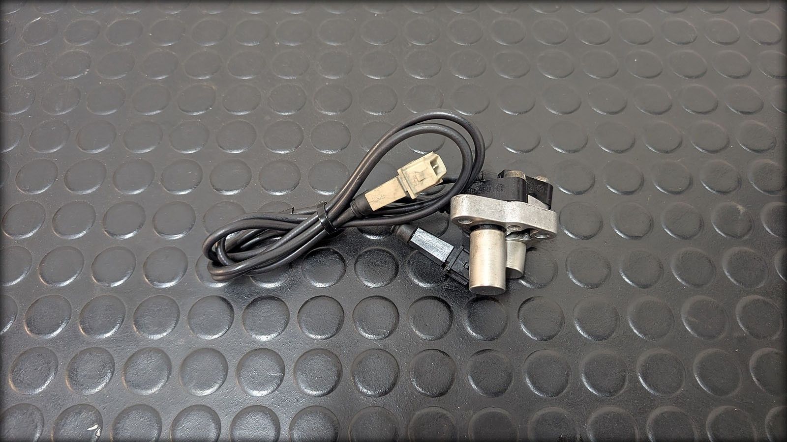 S4 S6 C4 AAN Geber Zündzeitpunkt und Fühler Drehzahl