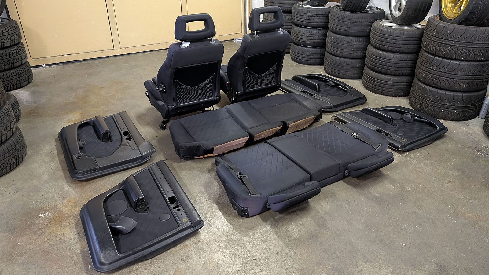 S4 C4 Avant Sitze Ausstattung Jaquard-Satin schwarz