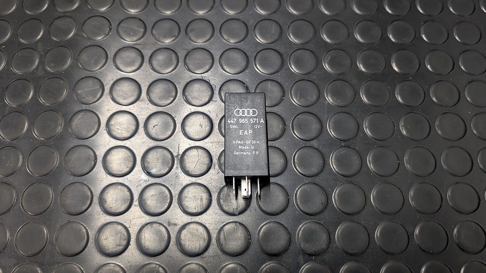 S4 S6 C4 AAN Steuergerät Zusatzwasserpumpe 447 965 571 A