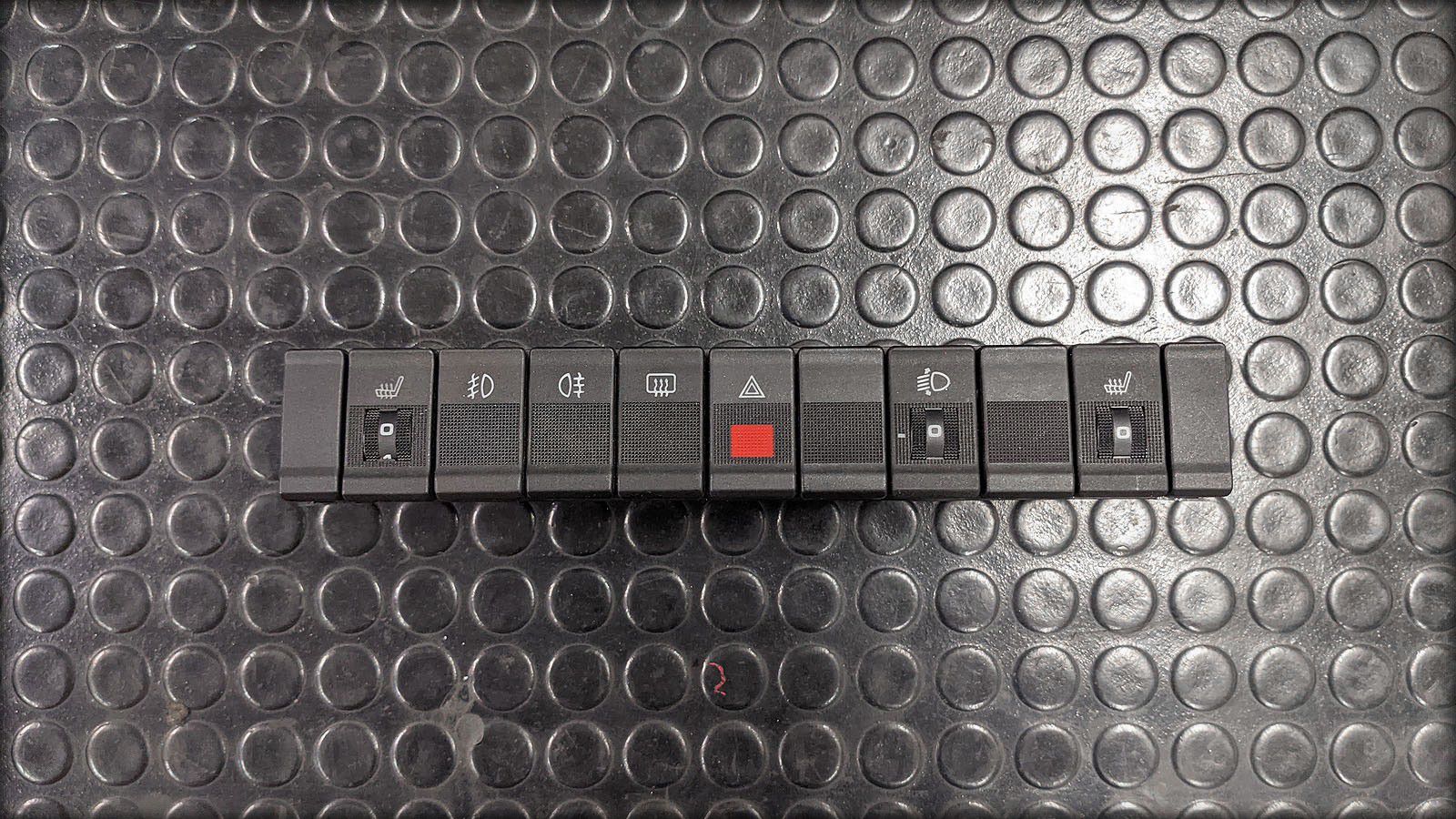 S4/S6 C4 Schalterreihe mit Sitzheizungsschaltern