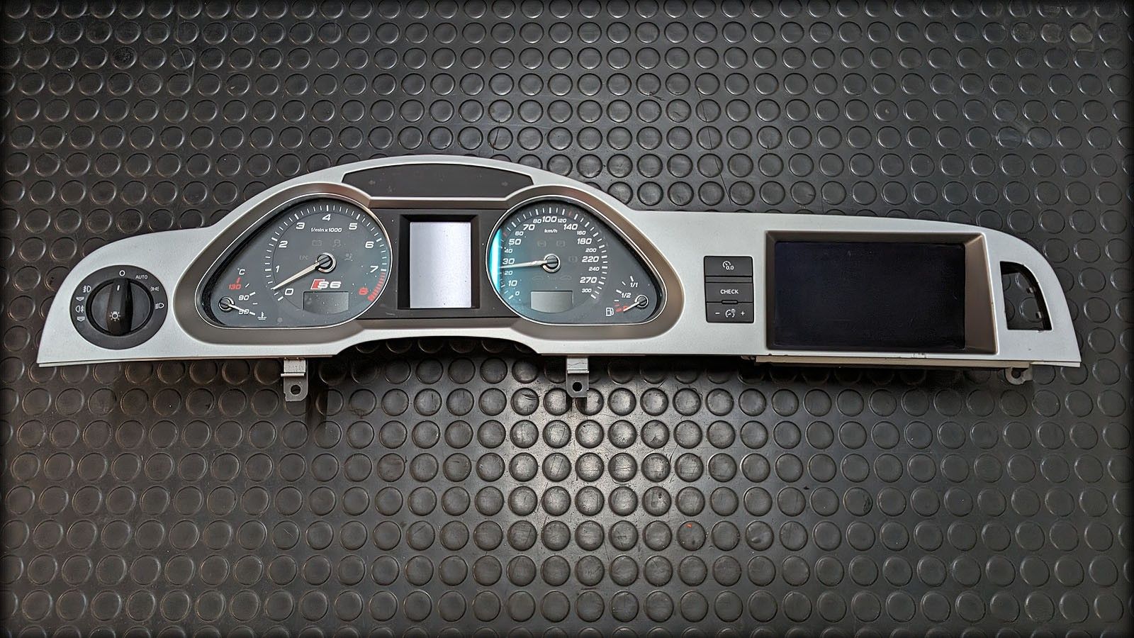 S6 4F Tacho Kombiinstrument Display
