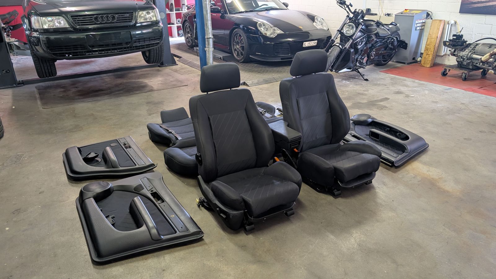 S4 S6 C4 Avant Sport Sitze Ausstattung Jaquard Satin schwarz